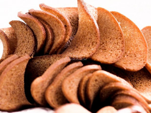 Гренки черные со вкусом тайского перчика: Ресторанные гренки с чесноком