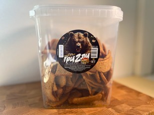 Кальмар со вкусом краба по-шанхайски (Бюджет): Ведро Ржаные гренки со вкусом Баварские колбаски (1 кг)