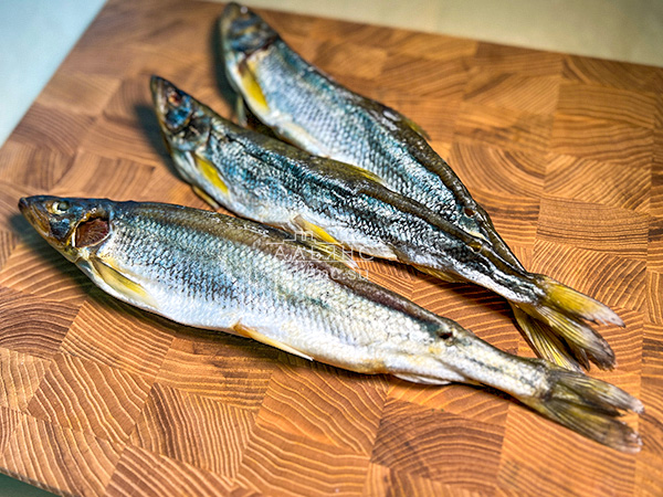 Корюшка без икры вяленая ГОСТ (крупная) в Переделкино