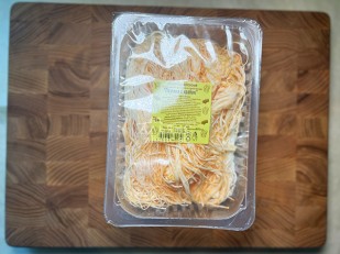 Чипсы из лаваша: Сыр Чечил паутинка (краб)  500 гр.