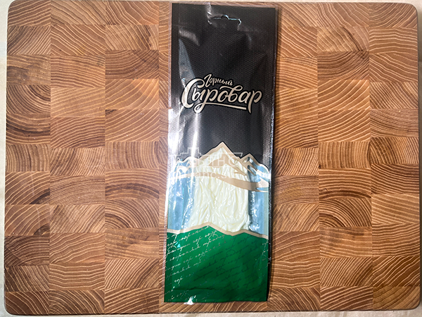 Сыр 60 гр ГОРНЫЙ СЫРОВАР (Паутинка белая с укропом и чесноком) в Переделкино