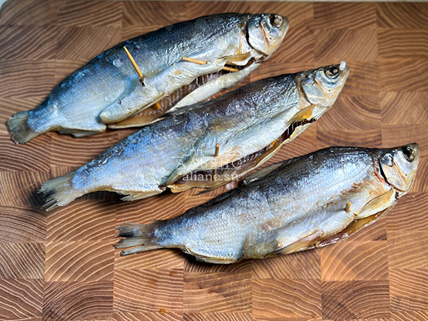 Пелядь вяленая крупная потрошеная в Переделкино